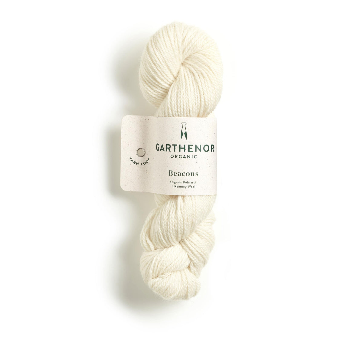 Garthenor Organic Beacons (Previous Spin) DK yarn in Rigging – an undyed natural white blend of Polwarth, Romney, and Hebridean wool, shown on a white background.